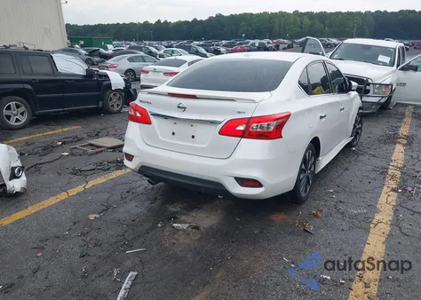2018 Nissan Sentra Sr z USA, uszkodzony, nr VIN 3N1AB7AP3JY305490